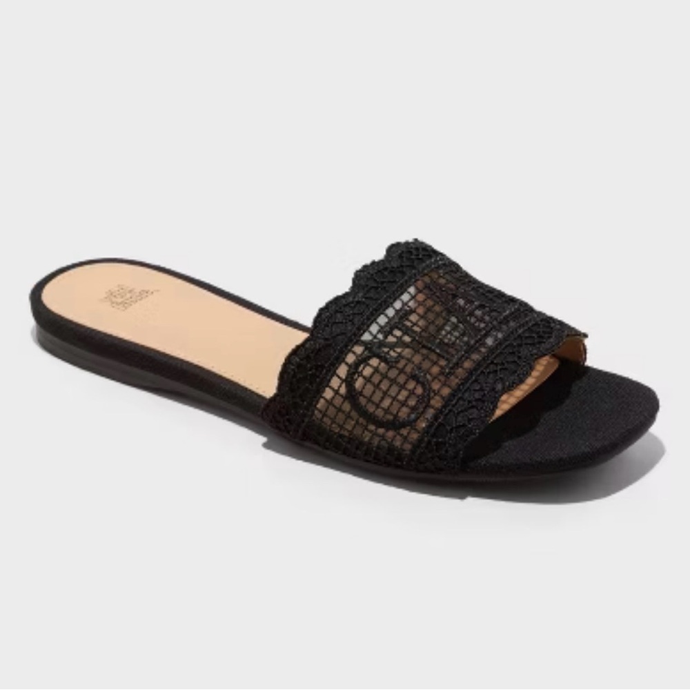Wild Fable Womens Ciao Josephina Lace Flat Sandals Black